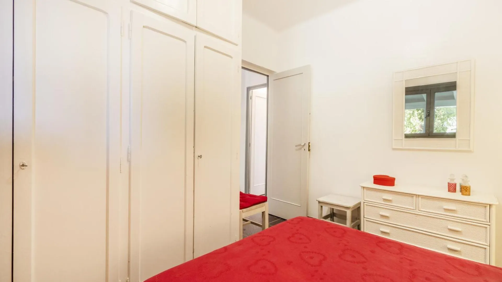 Holiday home Maison Avec Piscine En Catalogne Aramunt