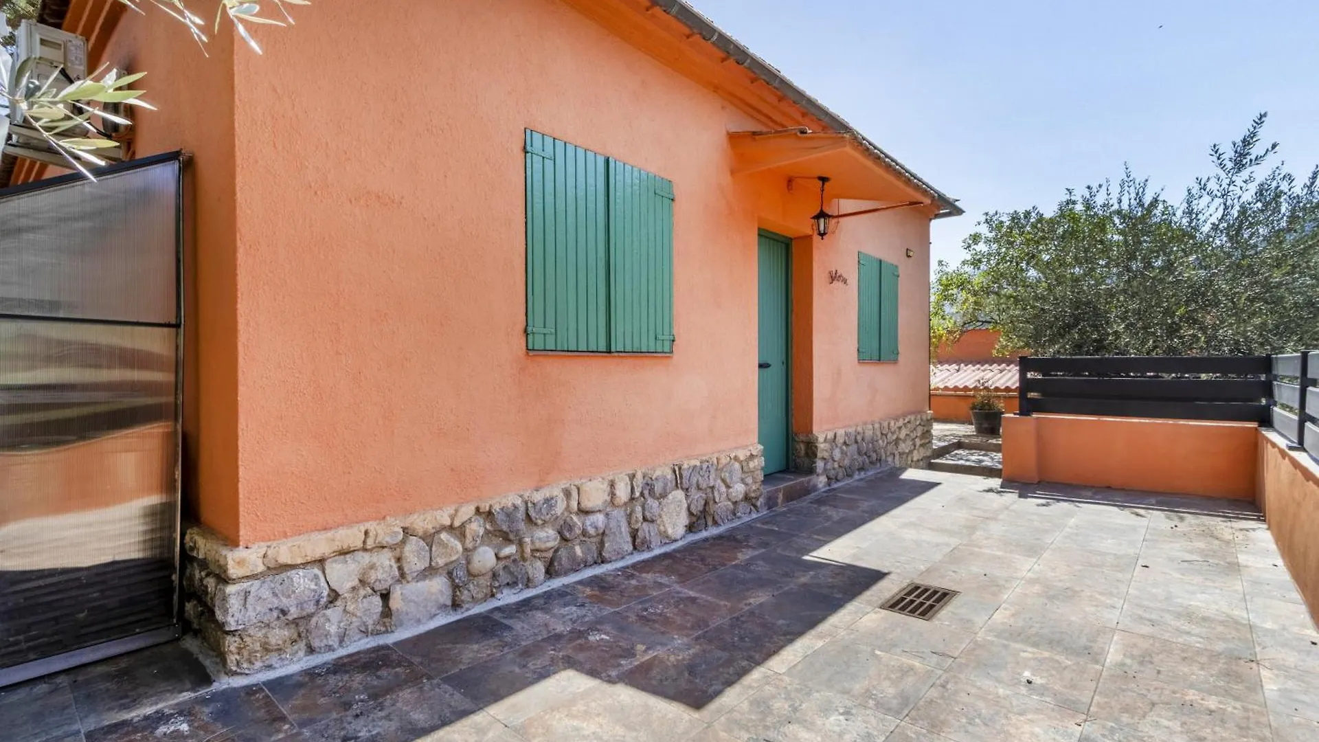 Maison Avec Piscine En Catalogne Aramunt