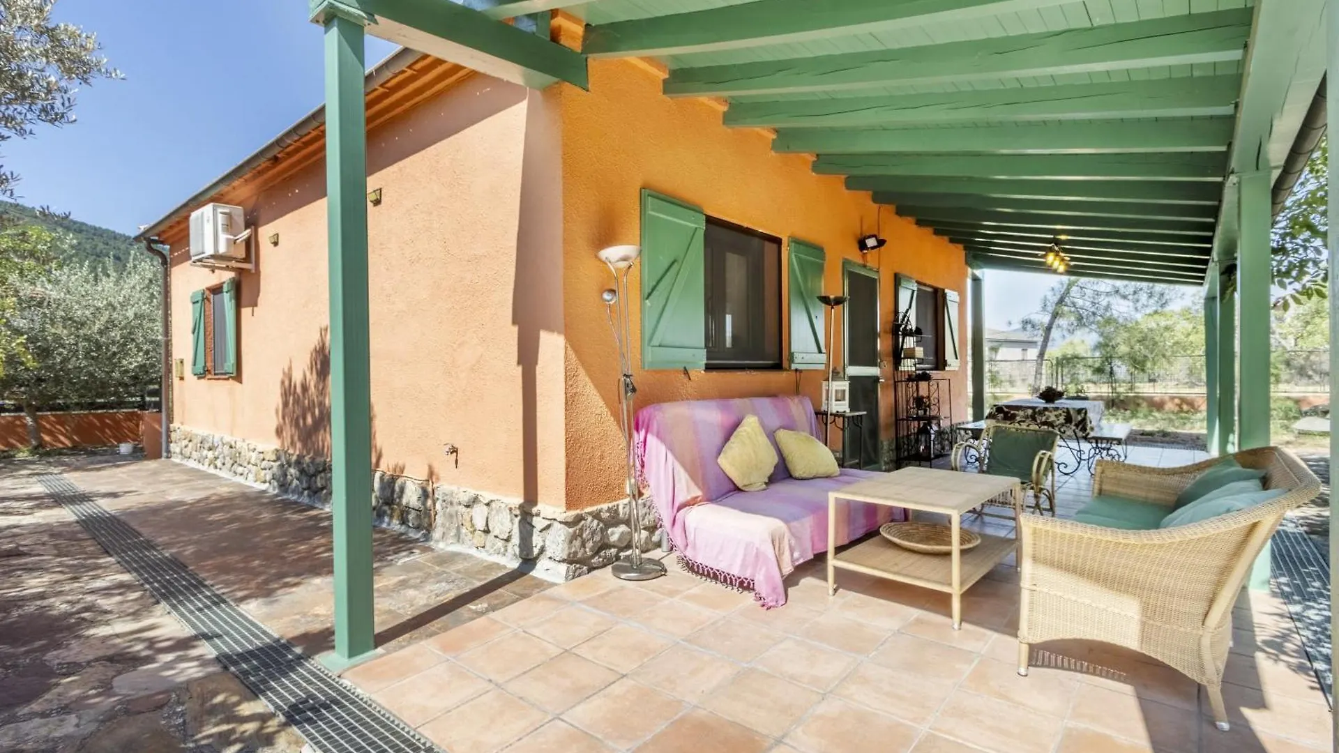 Holiday home Maison Avec Piscine En Catalogne Aramunt
